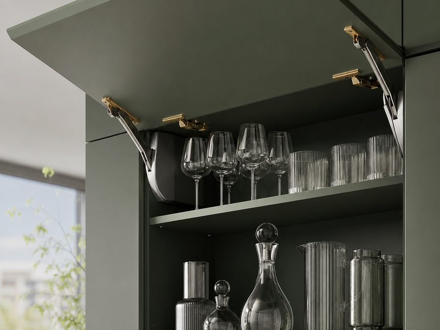 Alacena con puerta elevable